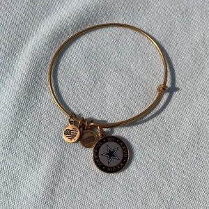 Dallas Cowboys Alex and Ani Bracelet